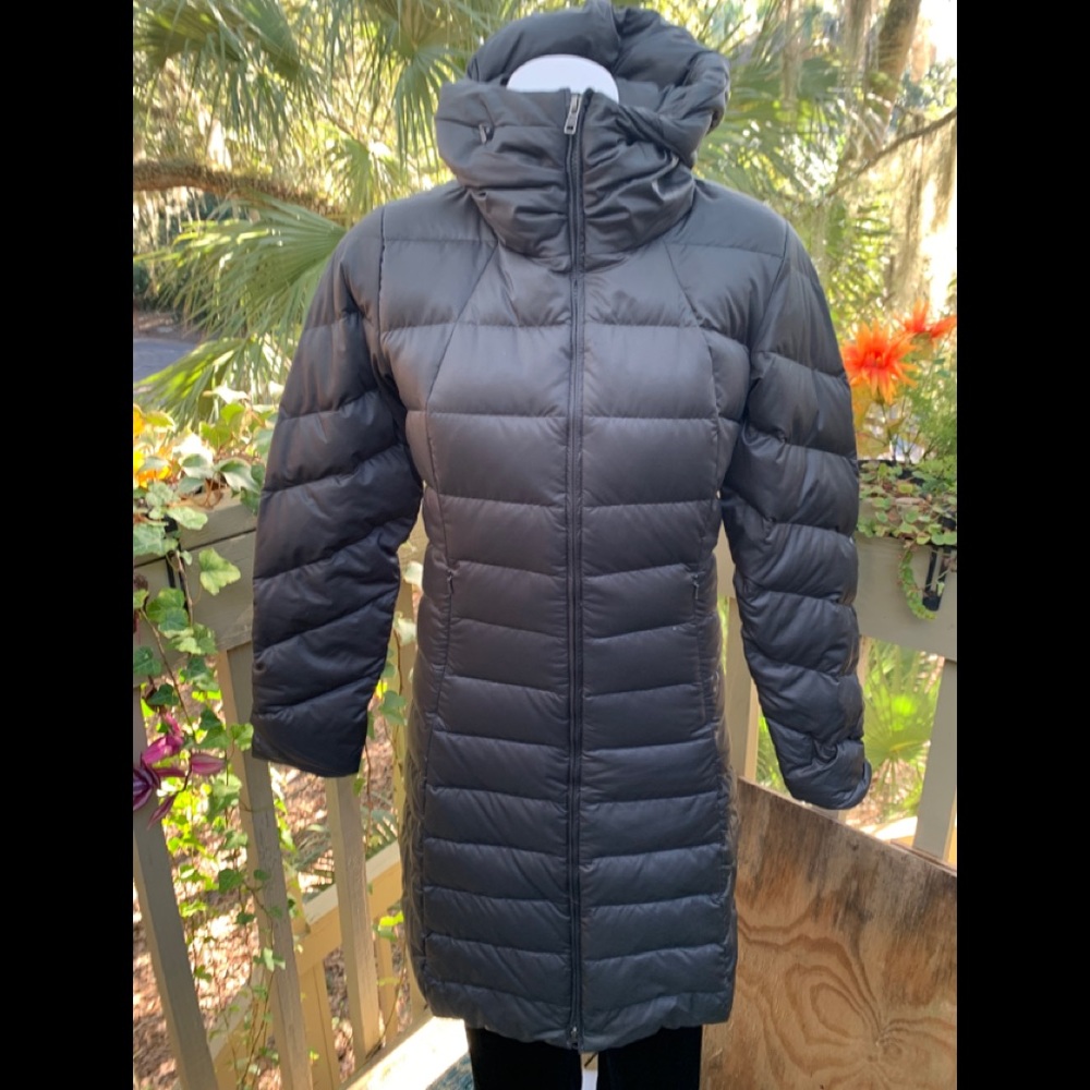 Patagonia Downtown Loft Goose Down Parka Grey